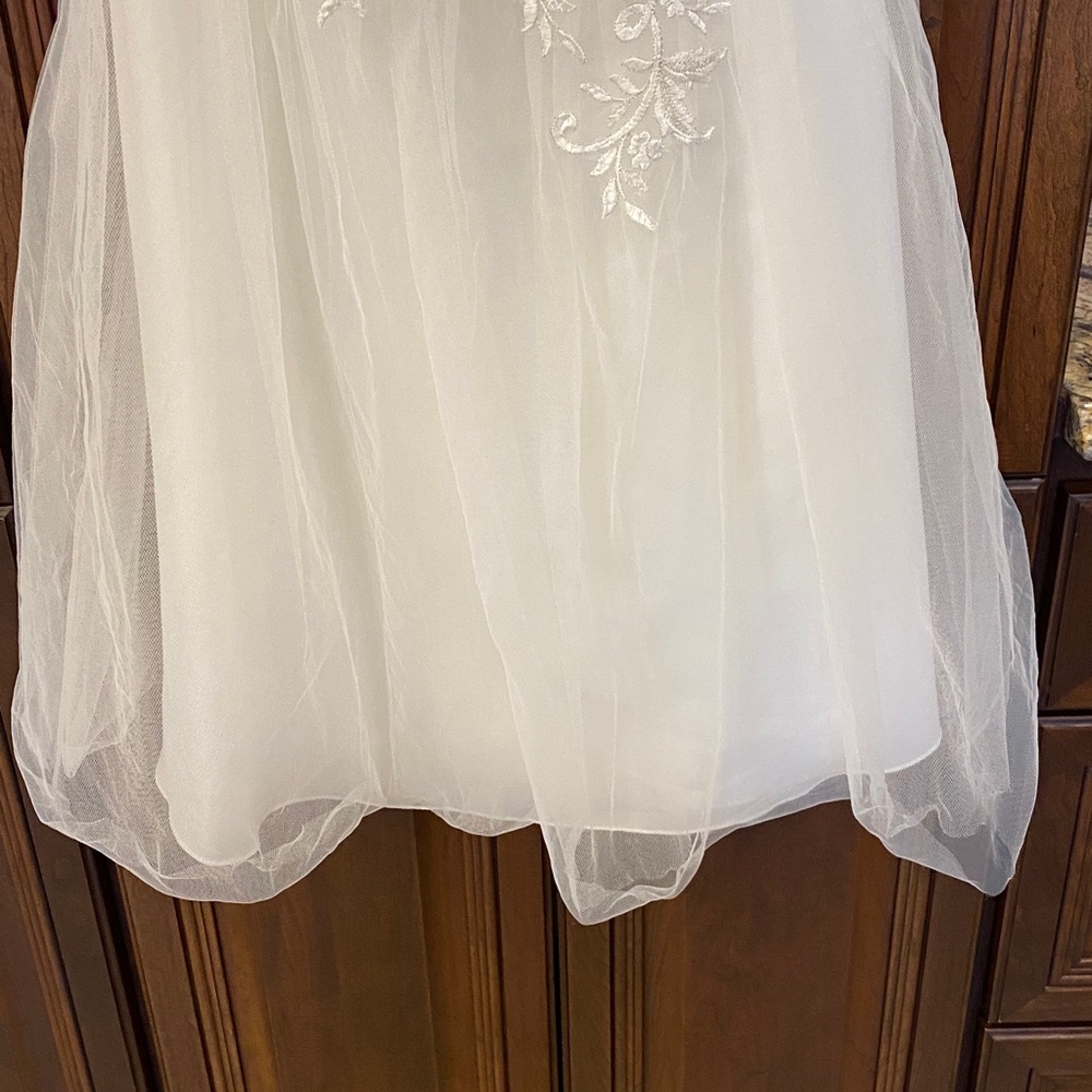 DAVID’S BRIDAL Flower Girl Formal Dress - Picture 6 of 12
